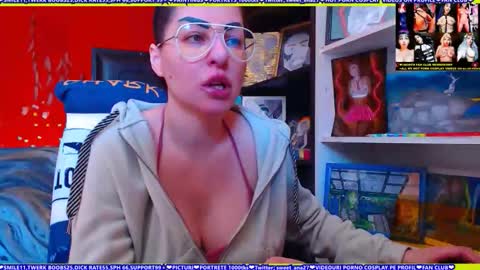 Snapshot of cuminmenowbby chatting on April 5, 10:12 am cuminmenowbby online show from April 5, 10:12 am