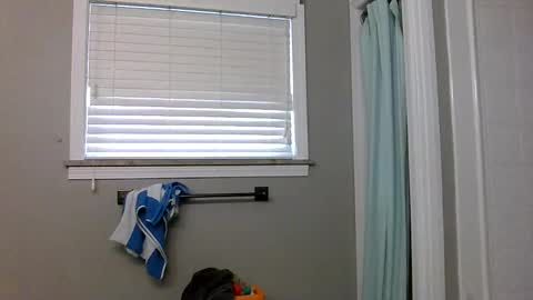 Snapshot of cumking51 chatting on October 25, 8:14 pm ConCon online show from October 25, 8:14 pm