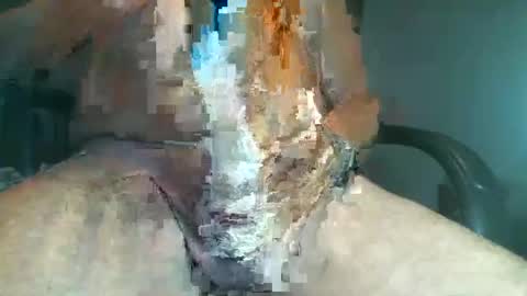 Snapshot of cummer100 chatting on January 19, 8:41 pm John Smith online show from January 19, 8:41 pm