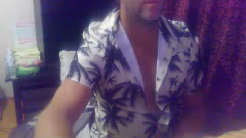 cumtowa online show from May 10, 7:08 pm