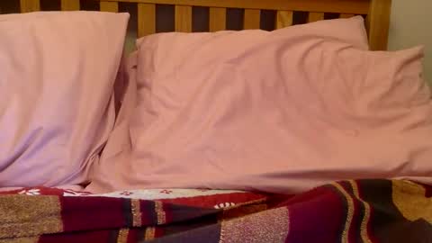 cumonherguys online show from March 28, 8:25 am