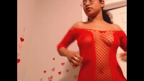 Nia Reese online show from February 15, 1:46 am