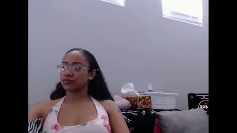 Nia Reese online show from February 20, 7:47 pm