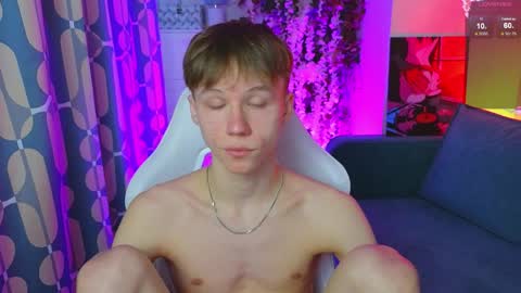 cumte_boy online show from April 2, 1:25 am