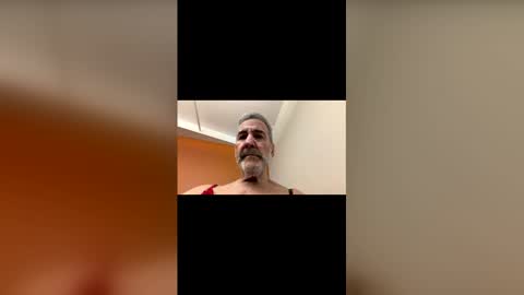 cumtoswallowcum online show from December 21, 7:04 am