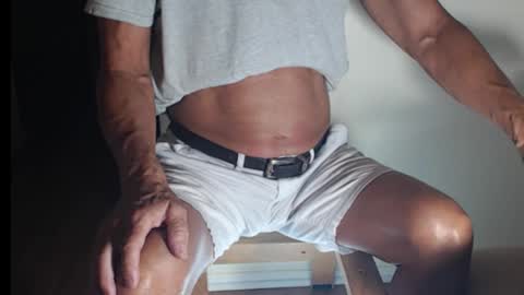 chattrbatr online show from December 19, 11:39 am