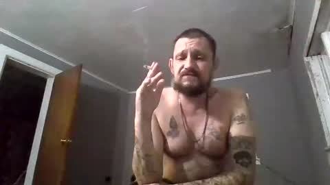 Snapshot of cuntreeboy68 chatting on January 23, 3:26 am Bash online show from January 23, 3:26 am