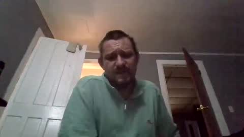 Snapshot of cuntreeboy68 chatting on February 6, 10:37 am Bash online show from February 6, 10:37 am