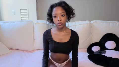 Anna online show from October 29, 1:35 pm