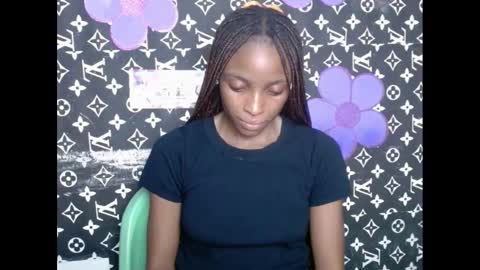 Snapshot of cupidxdoll chatting on February 5, 3:02 am cupidxdoll online show from February 5, 3:02 am