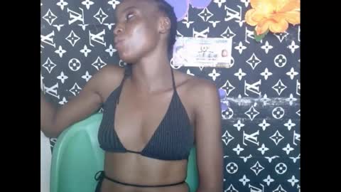 Snapshot of cupidxdoll chatting on February 15, 1:42 am cupidxdoll online show from February 15, 1:42 am