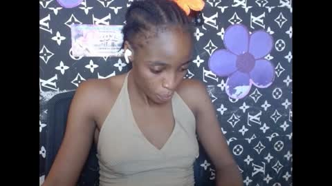 Snapshot of cupidxdoll chatting on March 9, 4:44 pm cupidxdoll online show from March 9, 4:44 pm