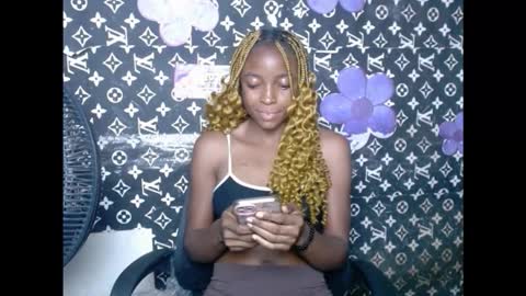 Snapshot of cupidxdoll chatting on September 13, 10:59 am cupidxdoll online show from September 13, 10:59 am