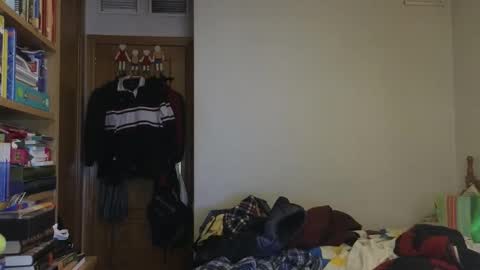 curiosillo1983 online show from March 29, 12:38 pm