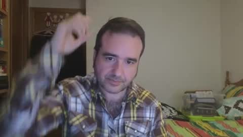curiosillo1983 online show from May 15, 6:37 pm