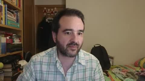 Snapshot of curiosillo1983 chatting on June 2, 3:47 pm curiosillo1983 online show from June 2, 3:47 pm