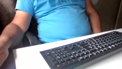 Snapshot of curious_aussie11 chatting on January 7, 6:16 am Carl online show from January 7, 6:16 am