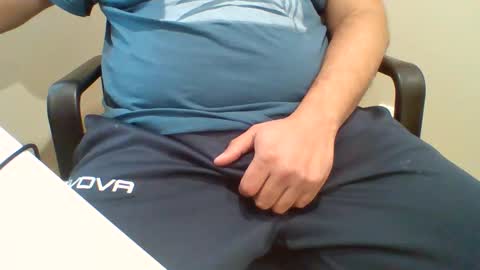 Snapshot of curious_aussie11 chatting on September 10, 4:45 am Carl online show from September 10, 4:45 am