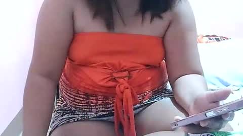 Snapshot of curious_girl247 chatting on March 16, 7:51 pm curious_girl247 online show from March 16, 7:51 pm