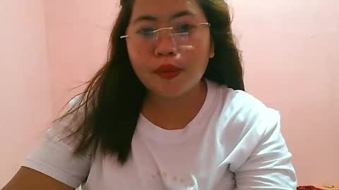 curious_girl247 online show from May 5, 10:34 am