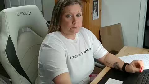 curious couple online show from February 7, 6:45 pm