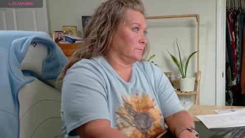 curious couple online show from February 3, 3:06 pm