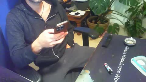 Snapshot of curiousgenie chatting on November 15, 4:14 pm curiousgenie online show from November 15, 4:14 pm