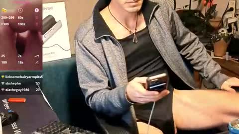 Snapshot of curiousgenie chatting on January 31, 7:11 pm curiousgenie online show from January 31, 7:11 pm