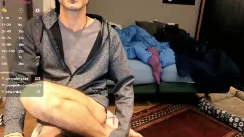 Snapshot of curiousgenie chatting on February 16, 8:49 pm curiousgenie online show from February 16, 8:49 pm