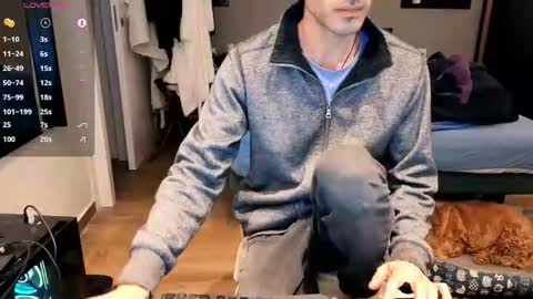 Snapshot of curiousgenie chatting on February 19, 8:27 pm curiousgenie online show from February 19, 8:27 pm