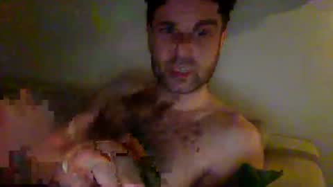 Snapshot of curiousnesssssss chatting on March 10, 6:24 pm curiousnesssssss online show from March 10, 6:24 pm