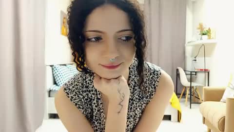 Kira online show from May 25, 11:44 pm
