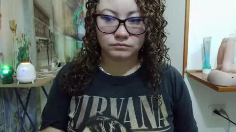 Vannesa online show from May 2, 3:00 am