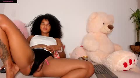 Curly  -  OF- CURLY SWEETT online show from May 15, 10:50 pm