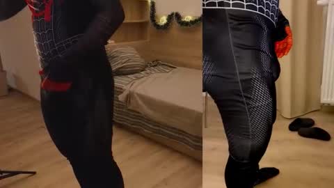 Mike  pvt is open online show from January 13, 7:19 pm