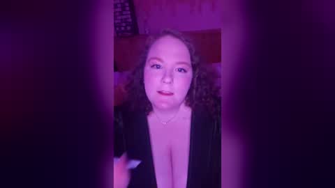 curlycult97 online show from June 28, 1:22 am