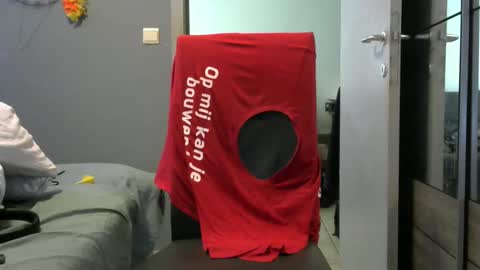 curlyfurly online show from April 23, 12:26 pm
