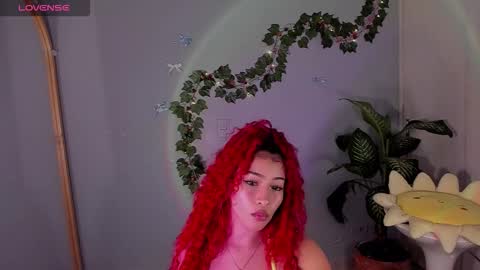 Curly915e online show from December 14, 11:53 pm