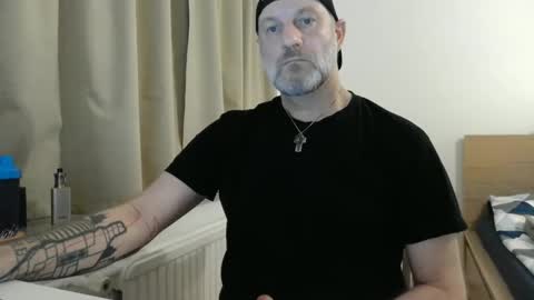 Curman85 online show from December 11, 12:02 am