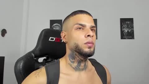 curtis_blake online show from January 18, 5:33 am