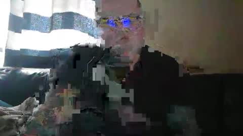 Snapshot of curtus14 chatting on February 14, 3:47 pm curtus14 online show from February 14, 3:47 pm