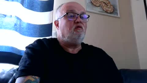 Snapshot of curtus14 chatting on July 12, 11:45 am curtus14 online show from July 12, 11:45 am