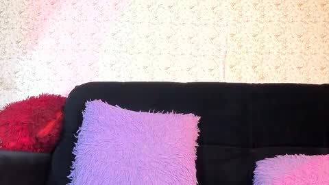 curvy_and_petite11_aws online show from October 19, 9:37 pm