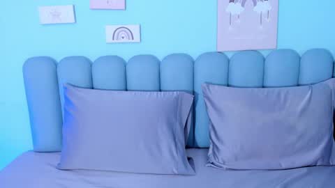 Rosie online show from October 2, 4:08 am