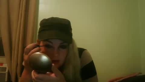 curvymom2025 online show from October 11, 4:44 am