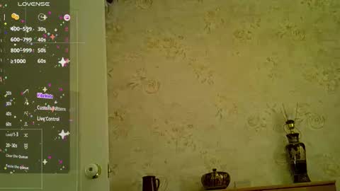 Snapshot of curvywild_lady30 chatting on March 11, 11:05 am Curvy online show from March 11, 11:05 am