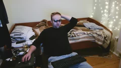 Snapshot of cute69696969 chatting on November 19, 7:58 pm cute69696969 online show from November 19, 7:58 pm