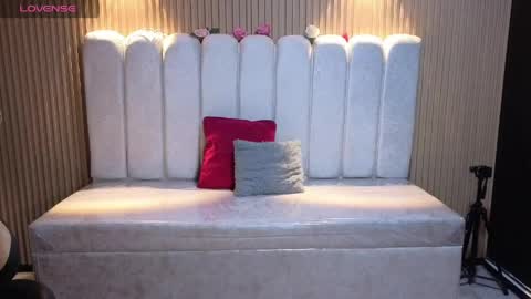 cute_angel_1 online show from May 7, 2:50 am
