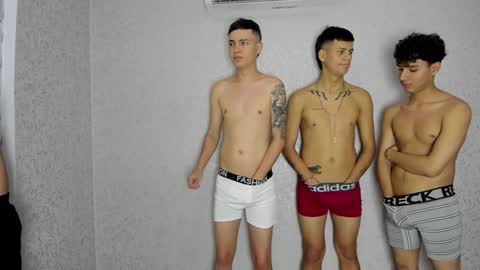 ARTURO-18  MATIAS-18  NIKOLAY-19  HADES-18  GABO-19 online show from December 30, 5:44 pm