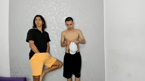 ARTURO-18  MATIAS-18  NIKOLAY-19  HADES-18  GABO-19 online show from January 25, 12:48 am
